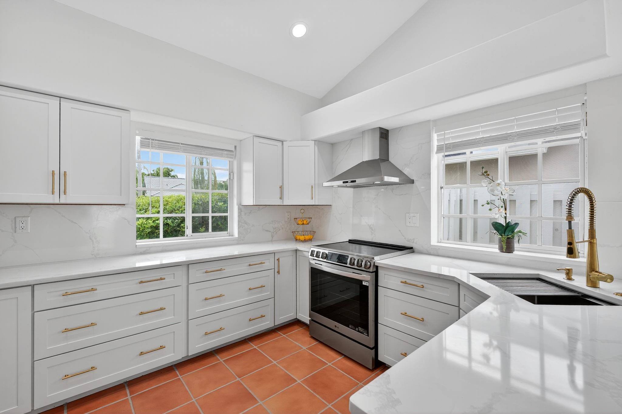 1080 Spyglass