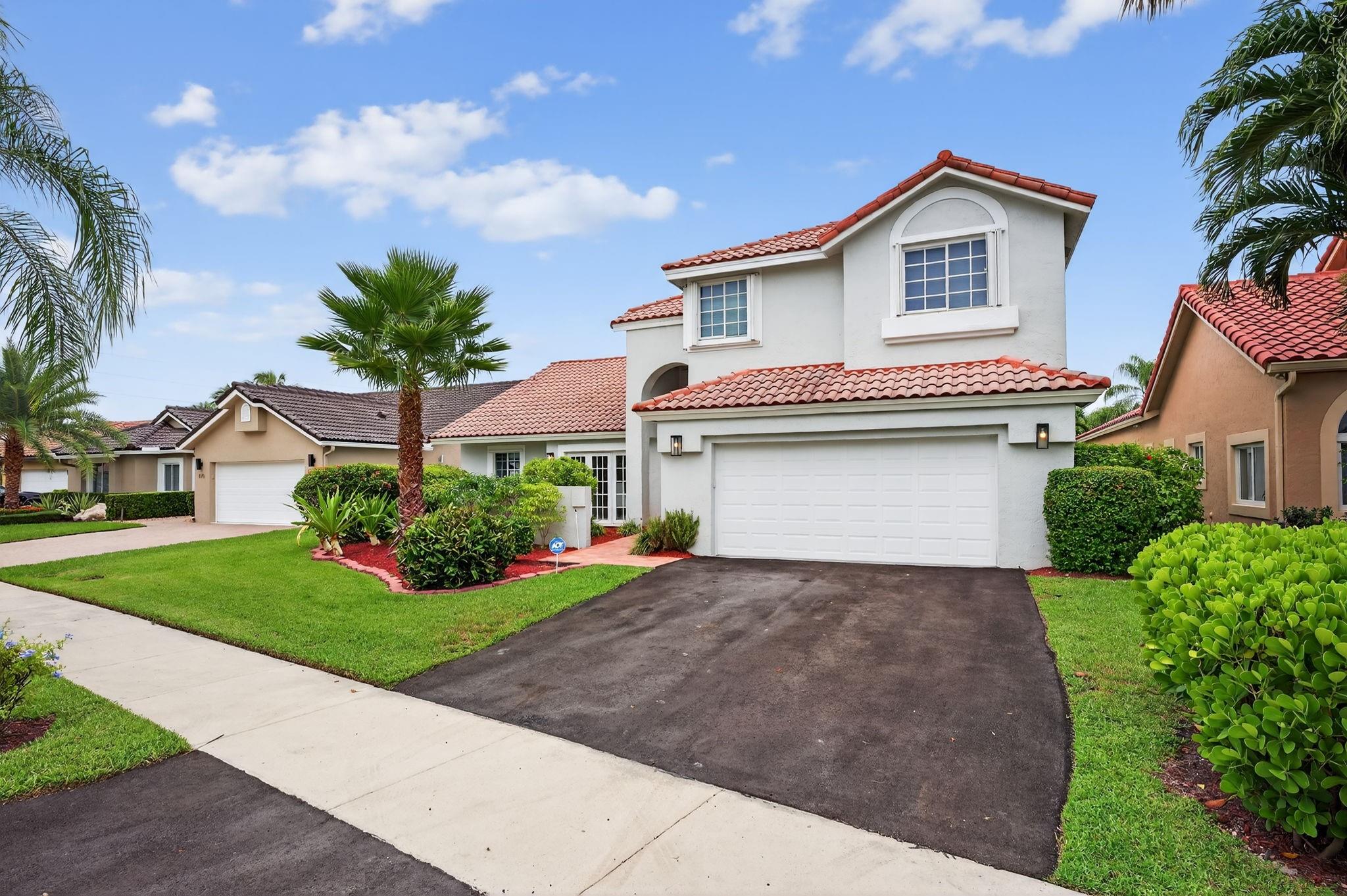 Laguna Springs 1 - Residential