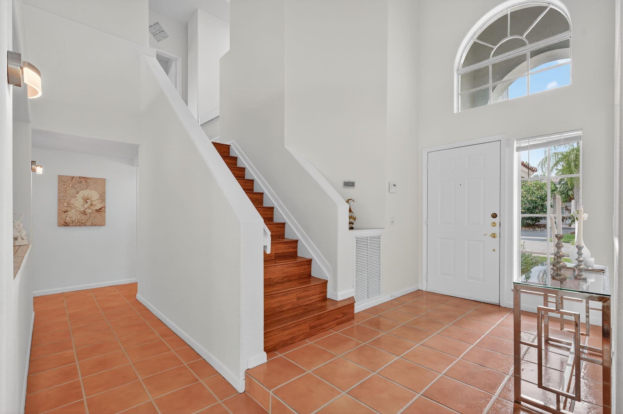 Laguna Springs 1 - Residential