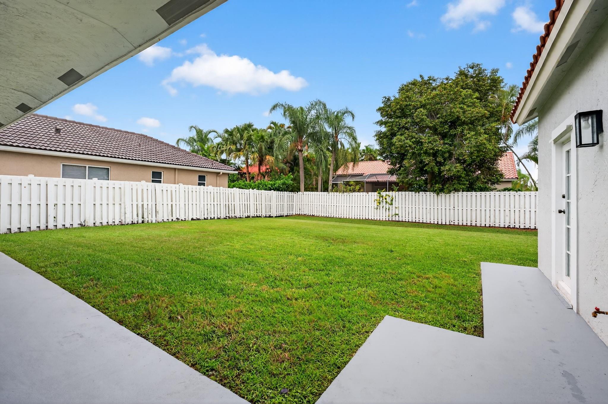 Laguna Springs 1 - Residential