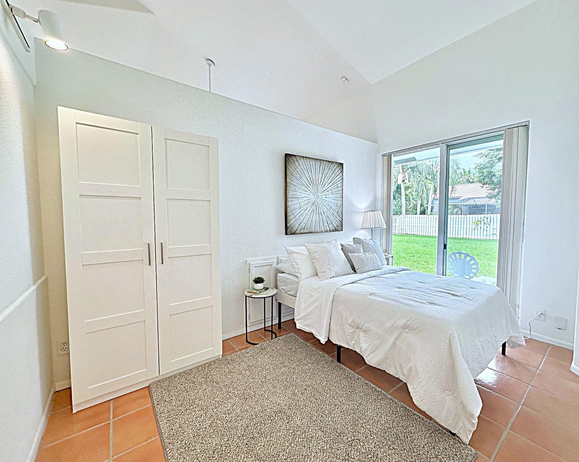 Laguna Springs 1 - Residential