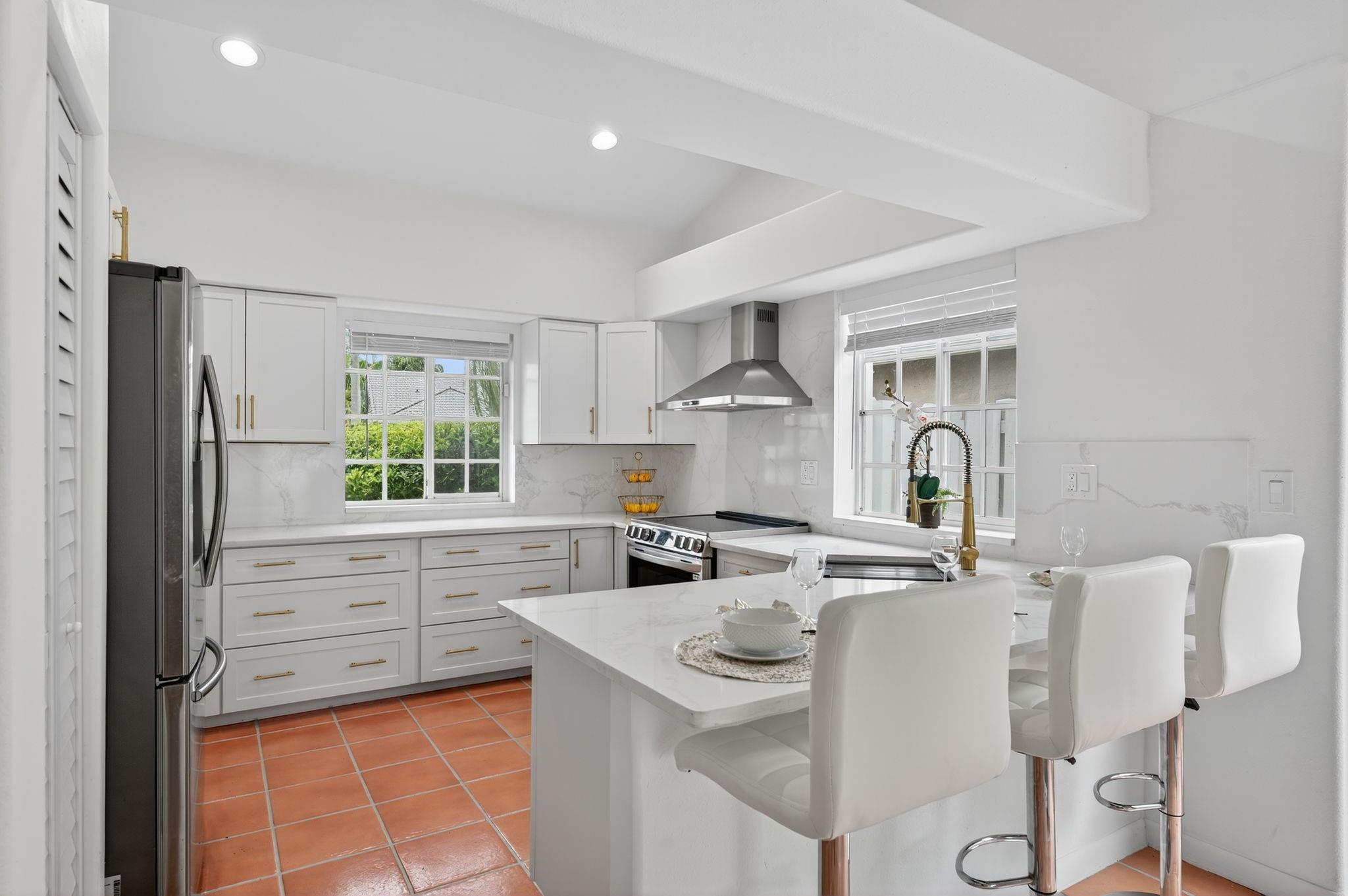 Laguna Springs 1 - Residential