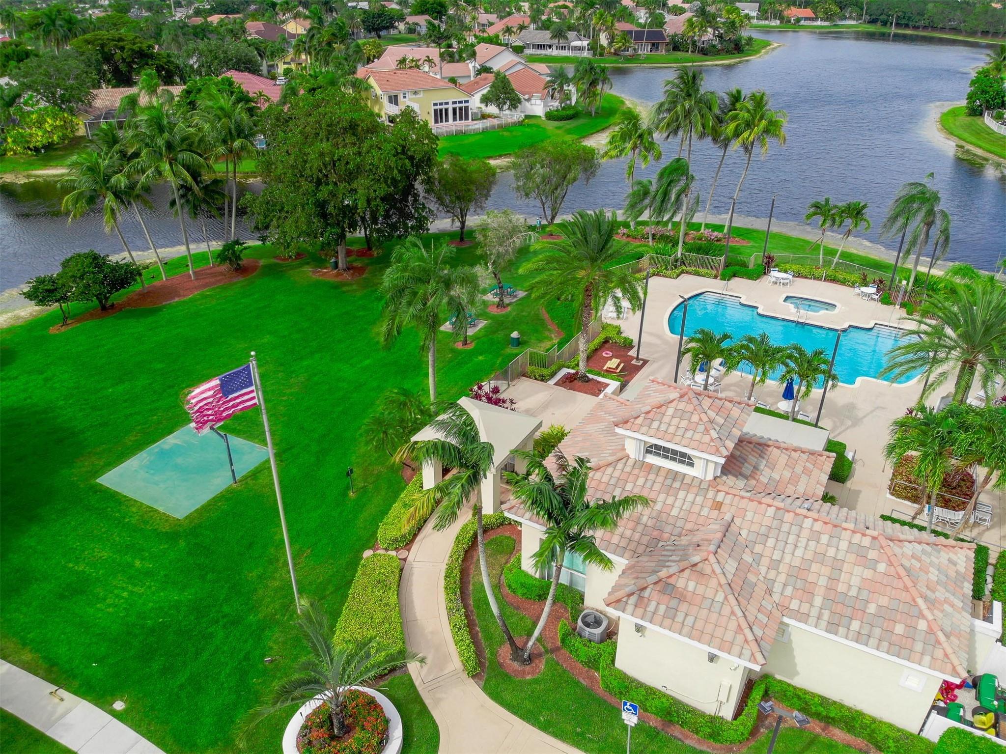 Laguna Springs 1 - Residential