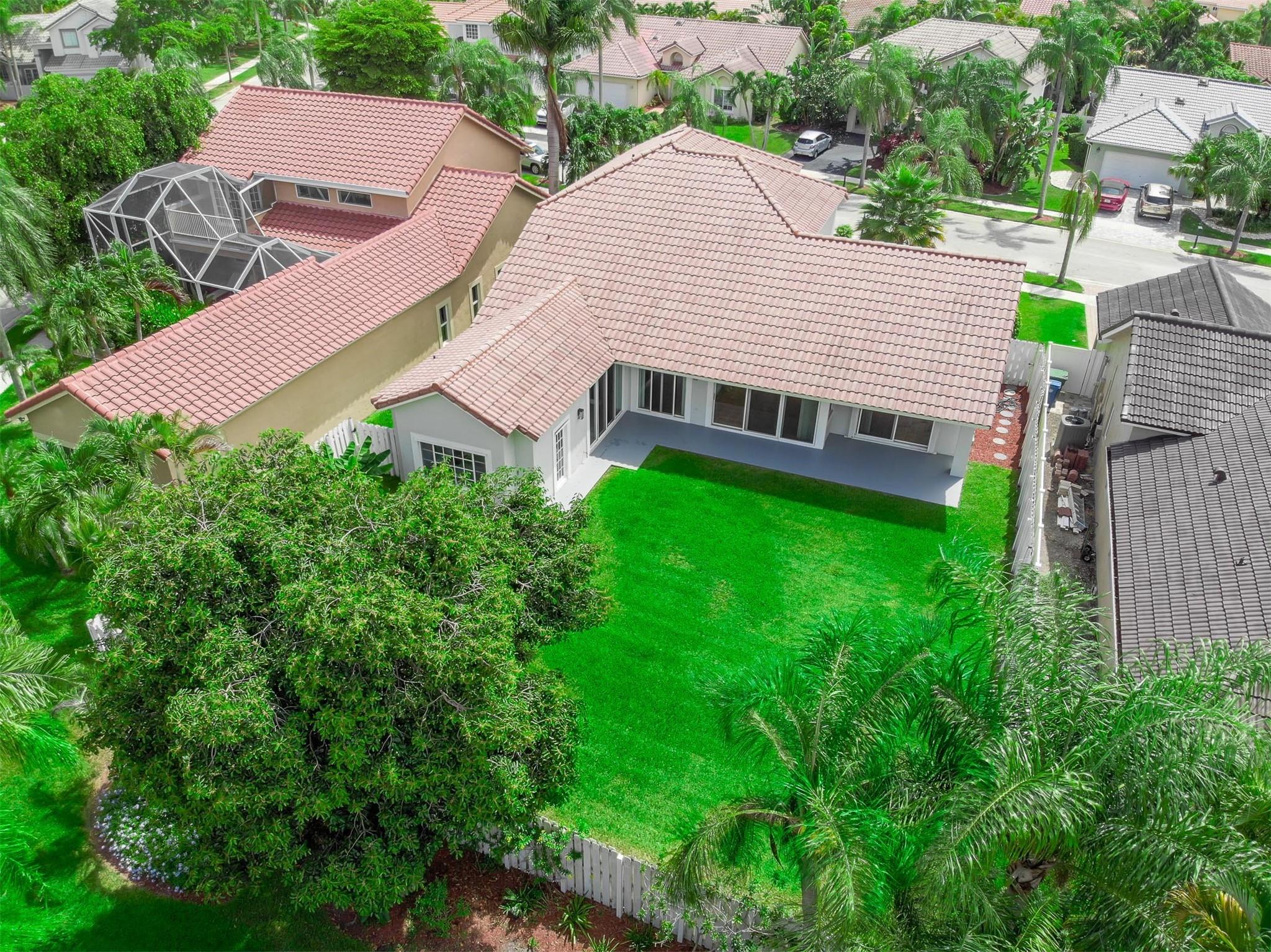 Laguna Springs 1 - Residential