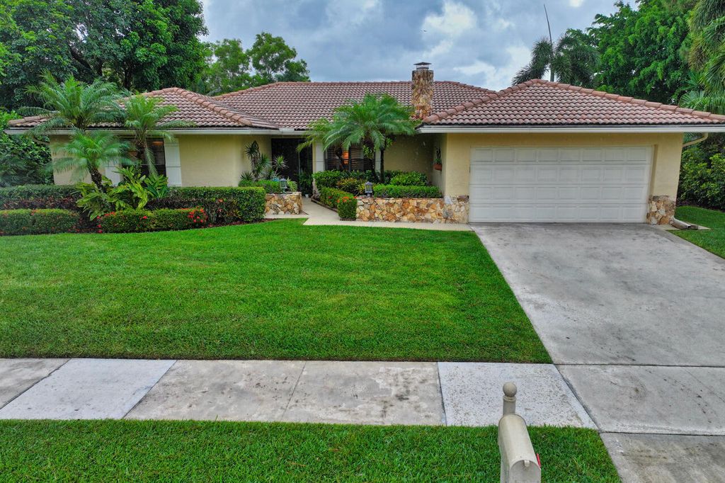 Photo of 2413 NW 26th Street, Boca Raton, FL 33431 (MLS # R11096292)