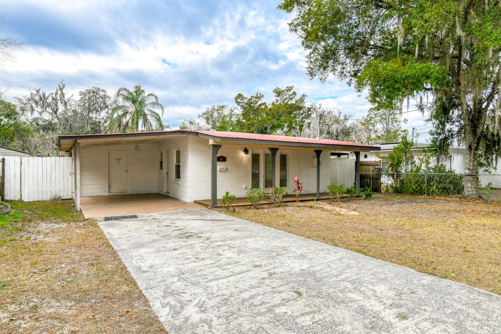 Photo of 907 N Pine Avenue, Green Cove Springs, FL 32043 (MLS # R11160081)