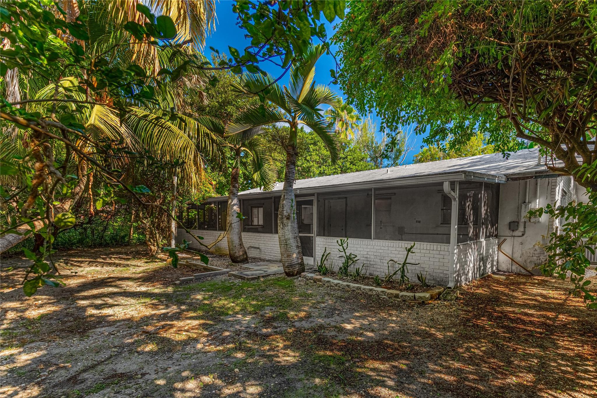 MANOR GROVE - Residential