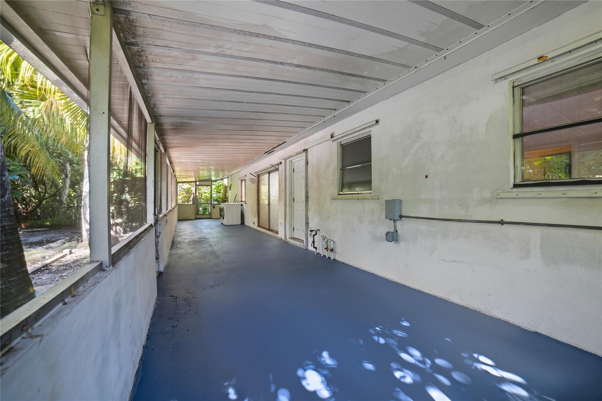 MANOR GROVE - Residential