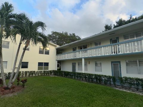 A home in Deerfield Beach