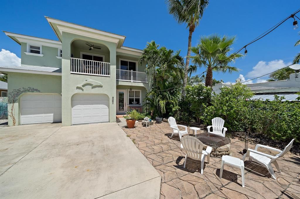 Photo of 9427 SE Athena Street St SE, Hobe Sound, FL 33455 (MLS # R10650311)