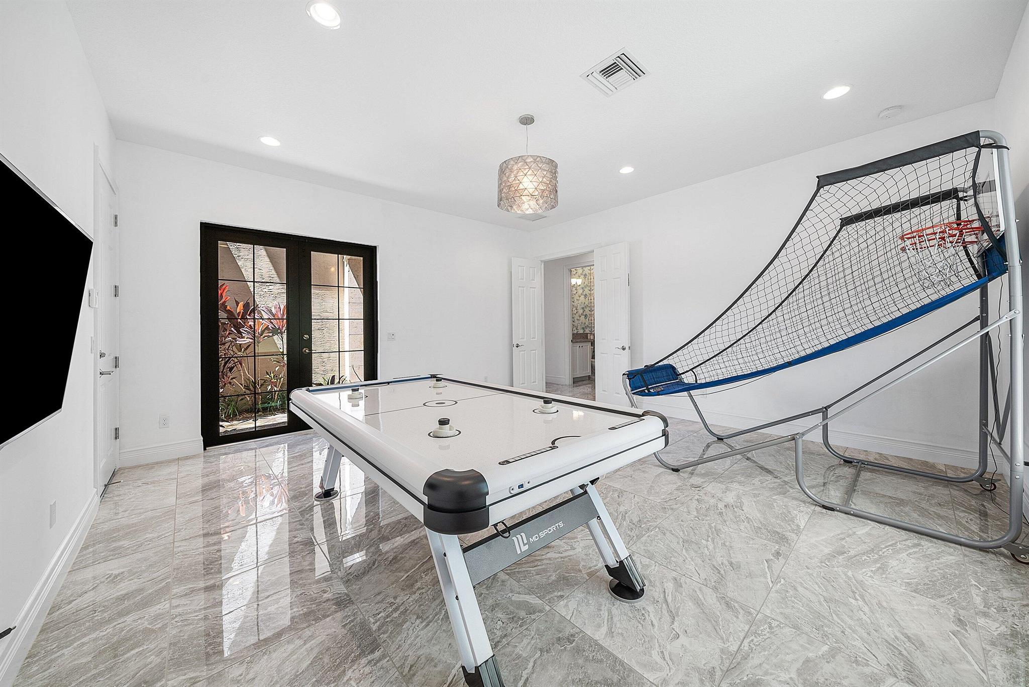 Seven Bridges - Residential