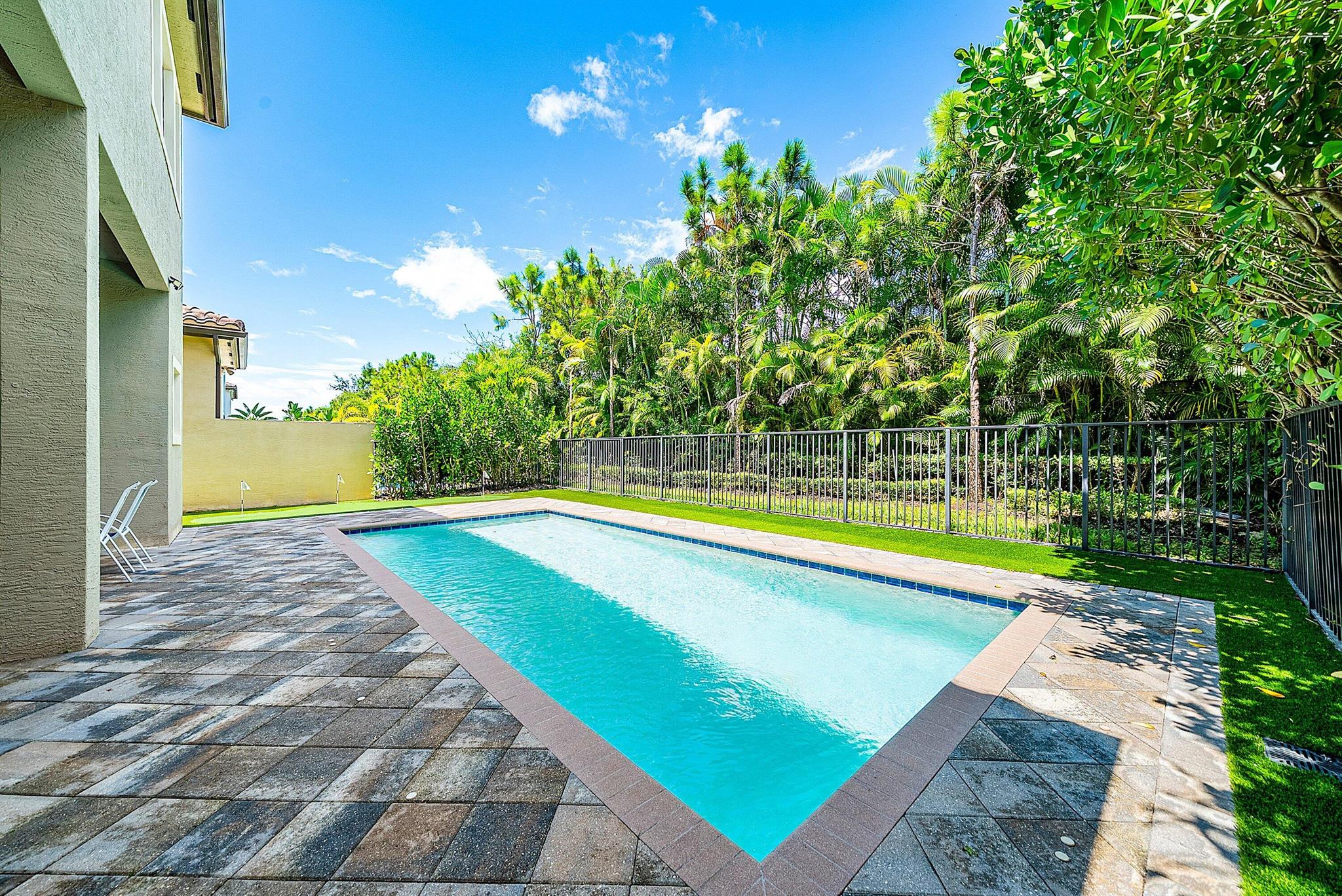 Seven Bridges - Residential