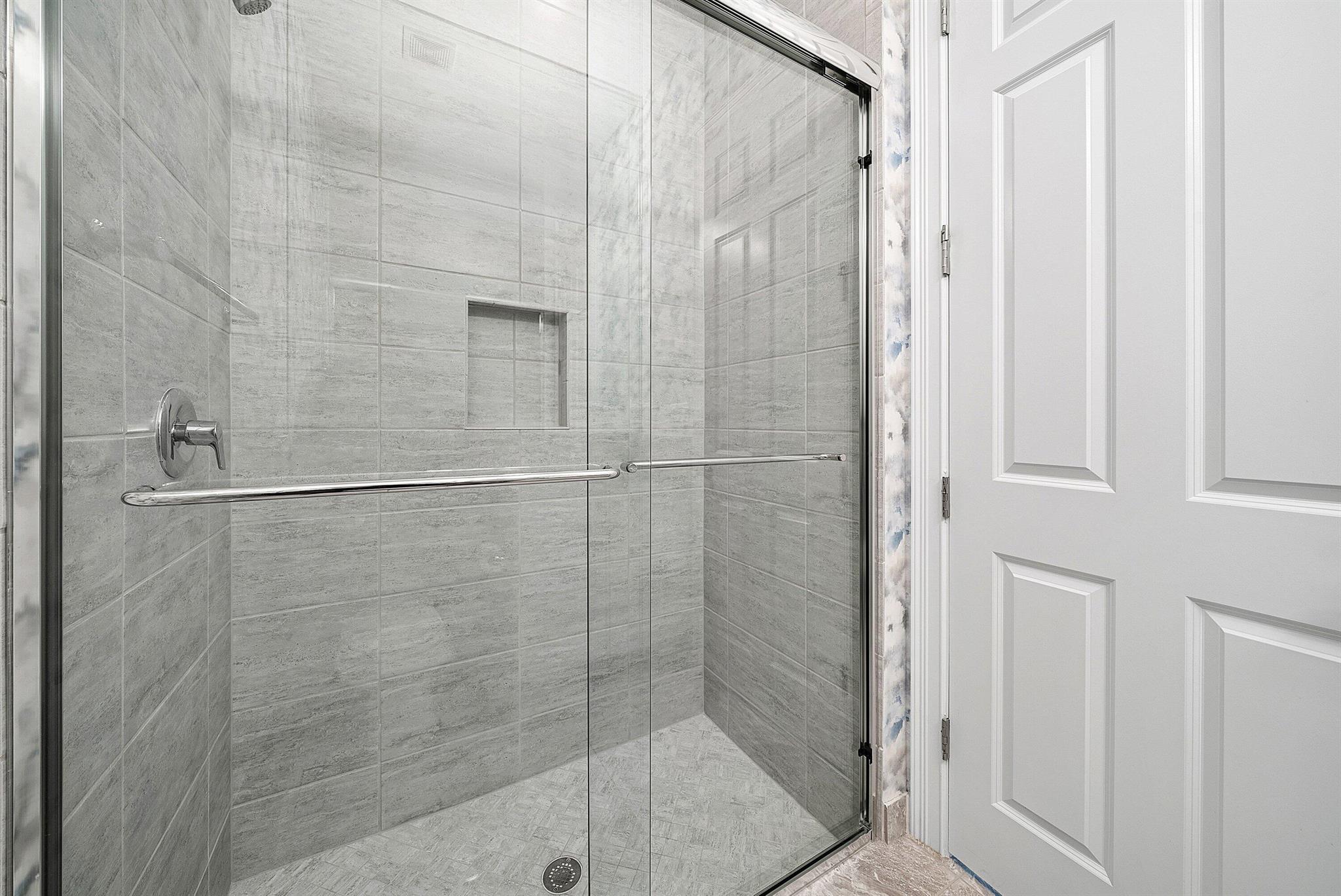 Seven Bridges - Residential