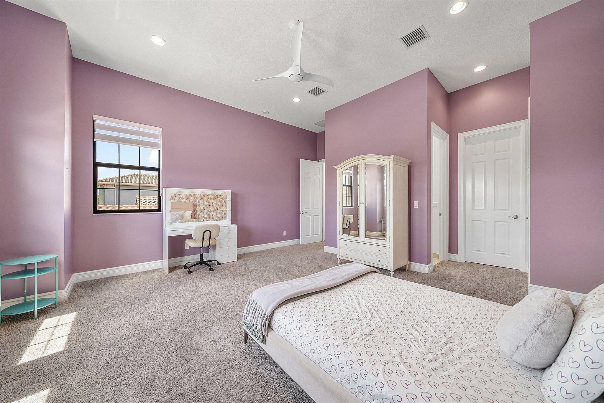 Seven Bridges - Residential