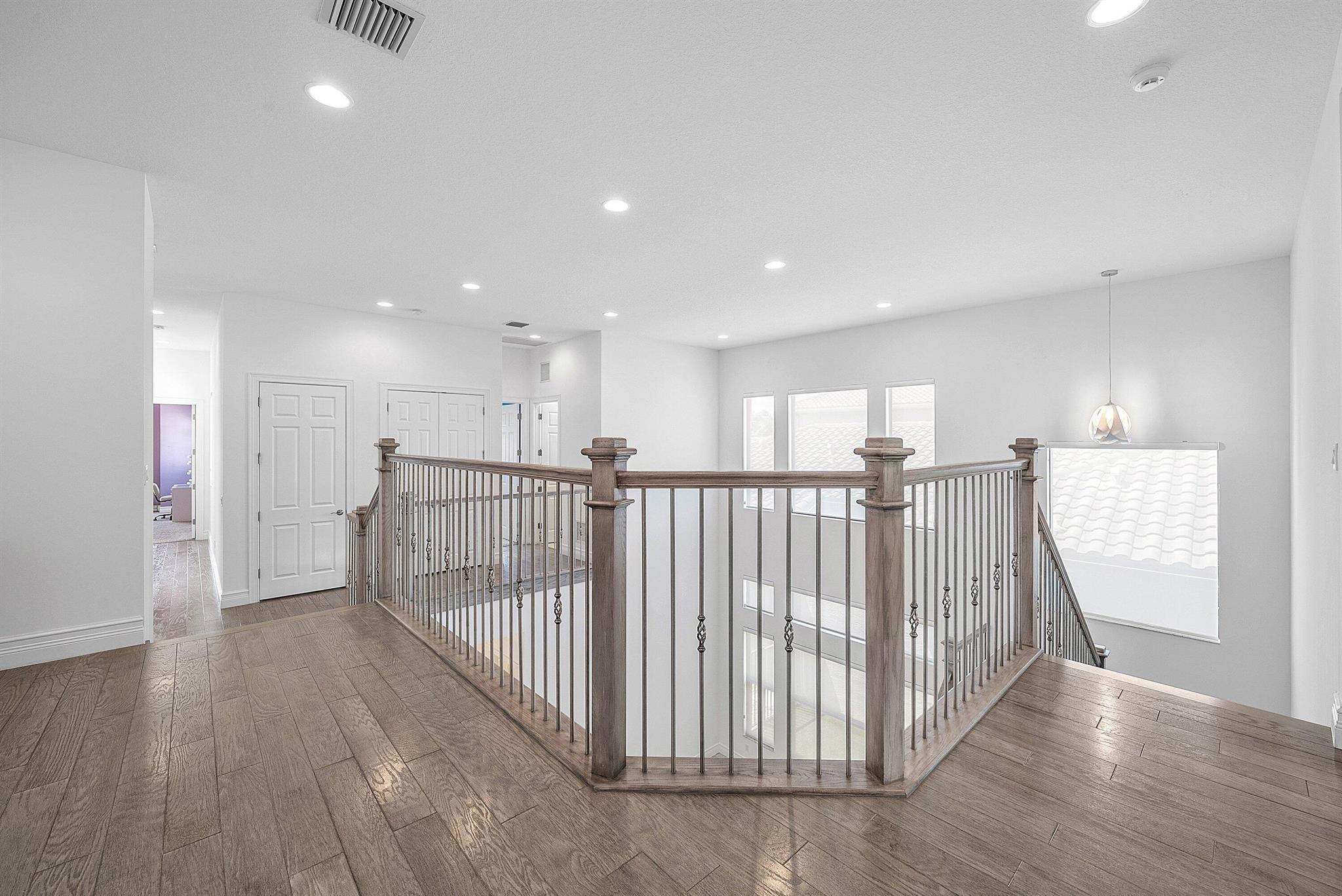 Seven Bridges - Residential