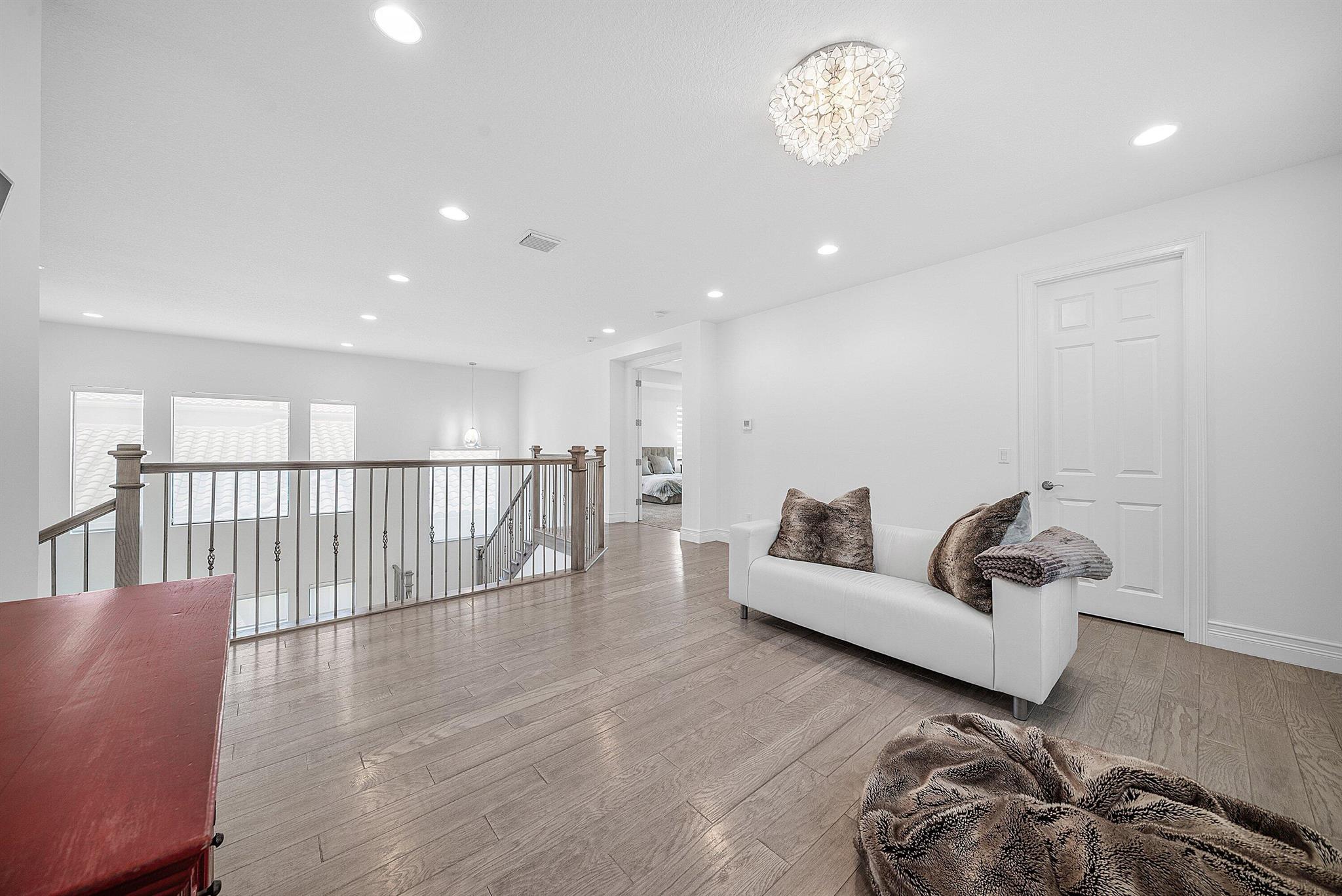 Seven Bridges - Residential