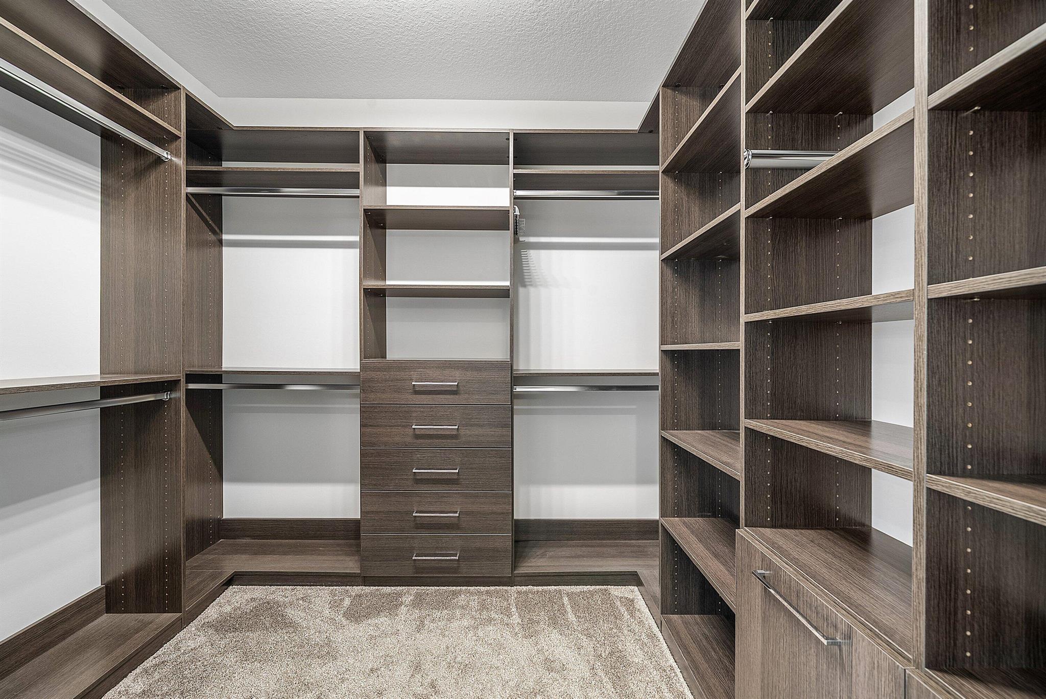 Seven Bridges - Residential