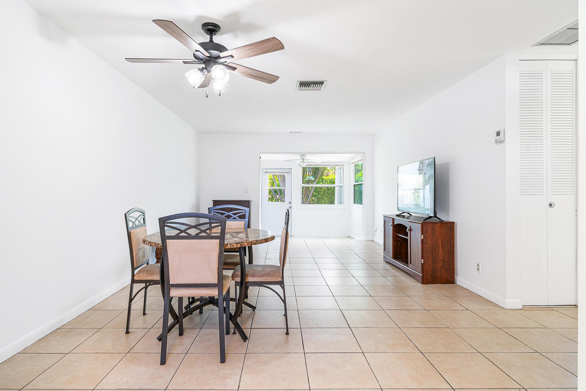2837 Ashley Drive W #A