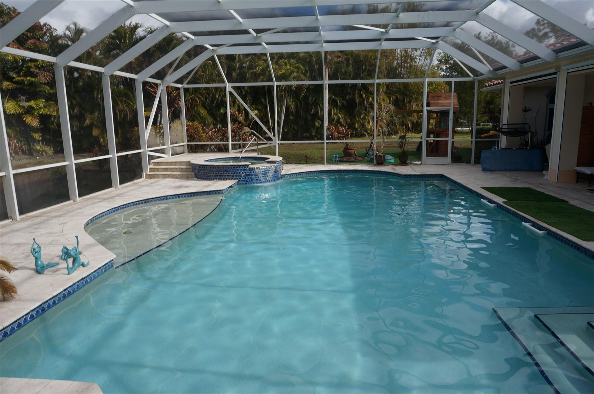 PALM BEACH LITTLE RANCHES 2 - Residential
