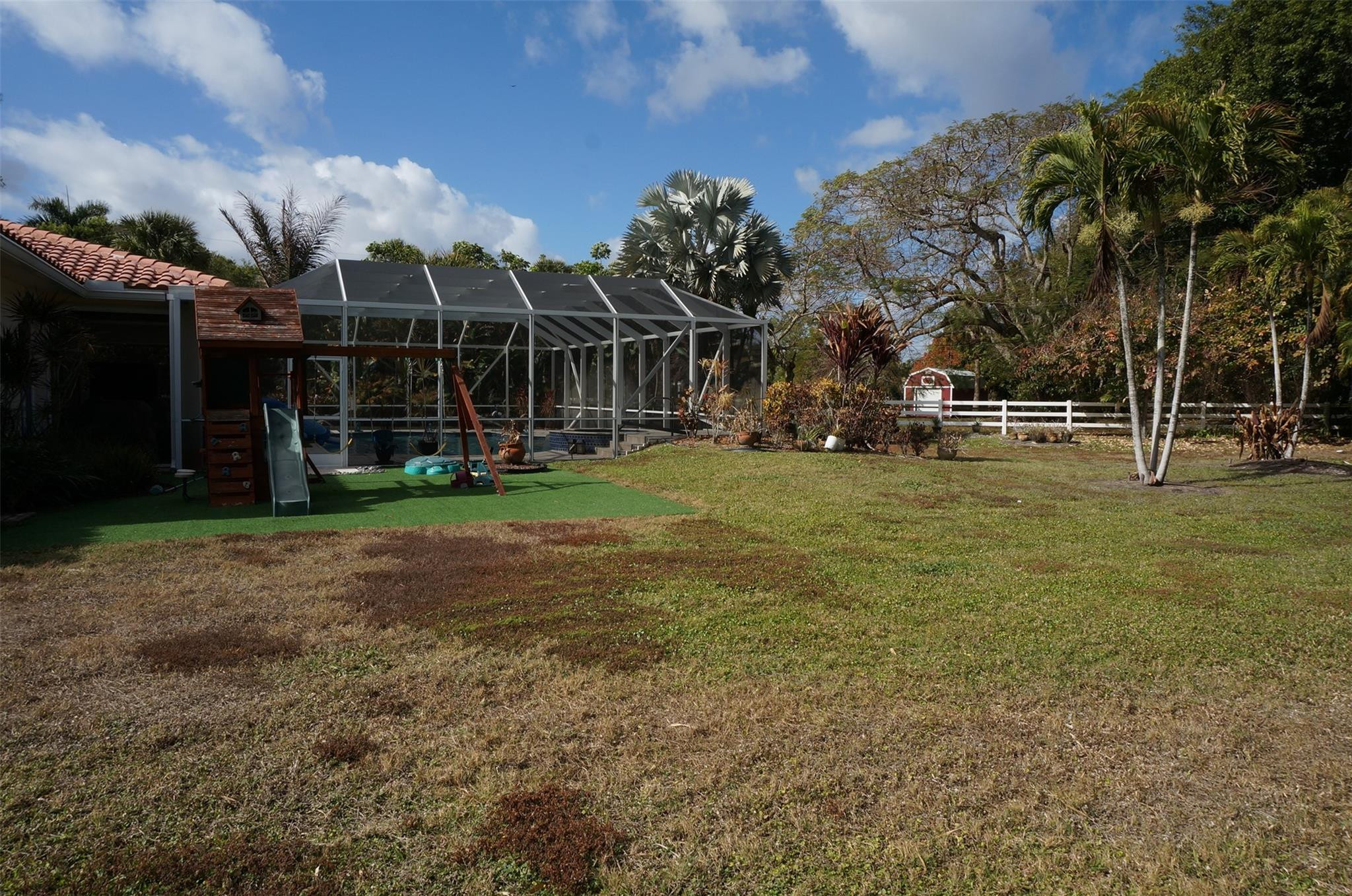 PALM BEACH LITTLE RANCHES 2 - Residential