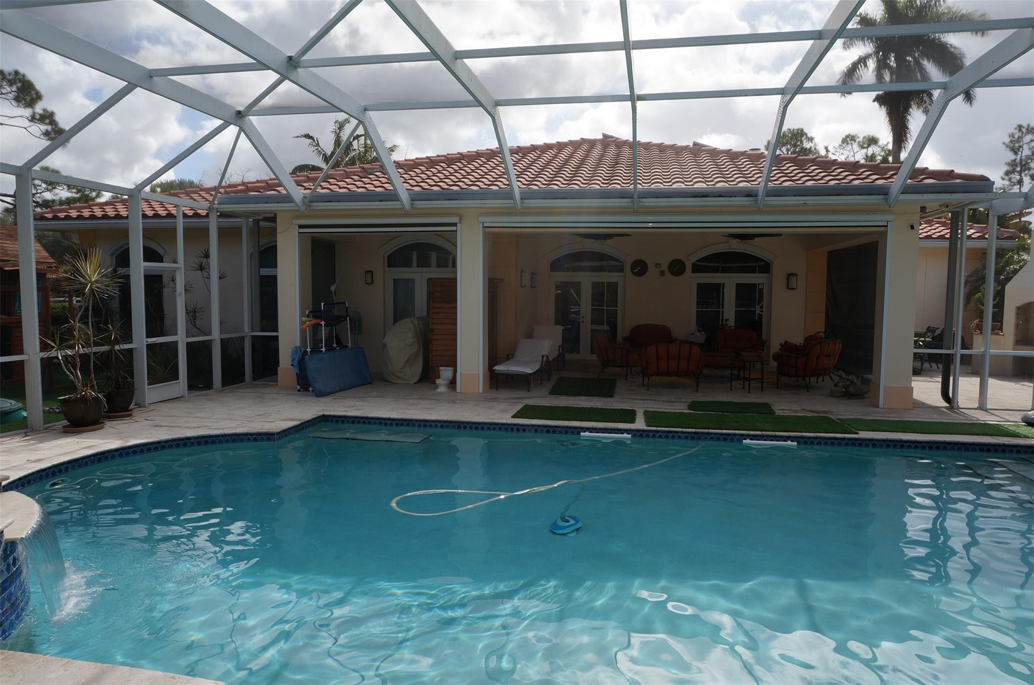 PALM BEACH LITTLE RANCHES 2 - Residential