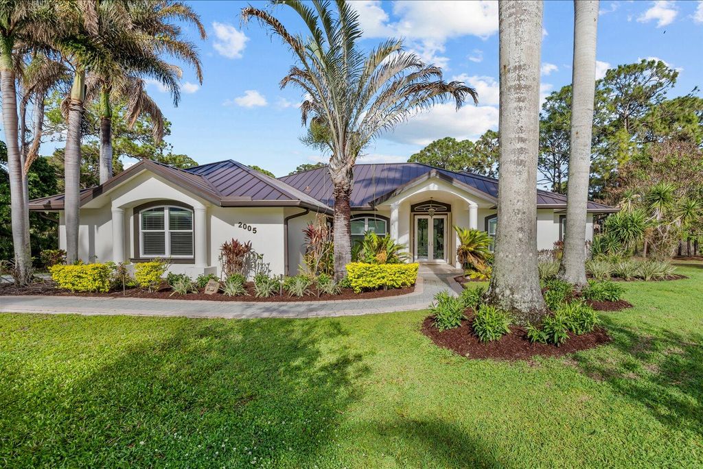 Photo of 2005 SW Amarillo Lane, Palm City, FL 34990 (MLS # B26012800)