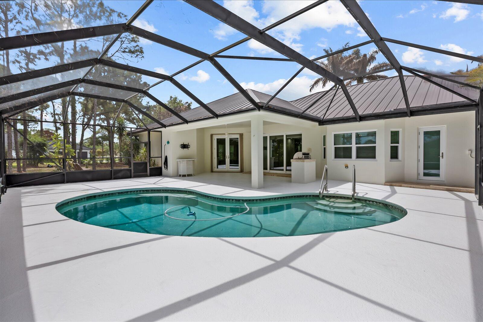 2005 SW Amarillo Lane