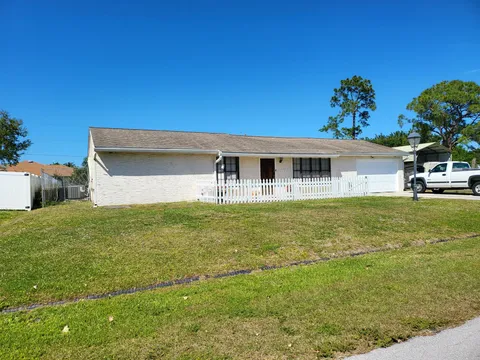 161 SE Dwight Avenue, Port St Lucie, FL 34983 - MLS#: R11079368