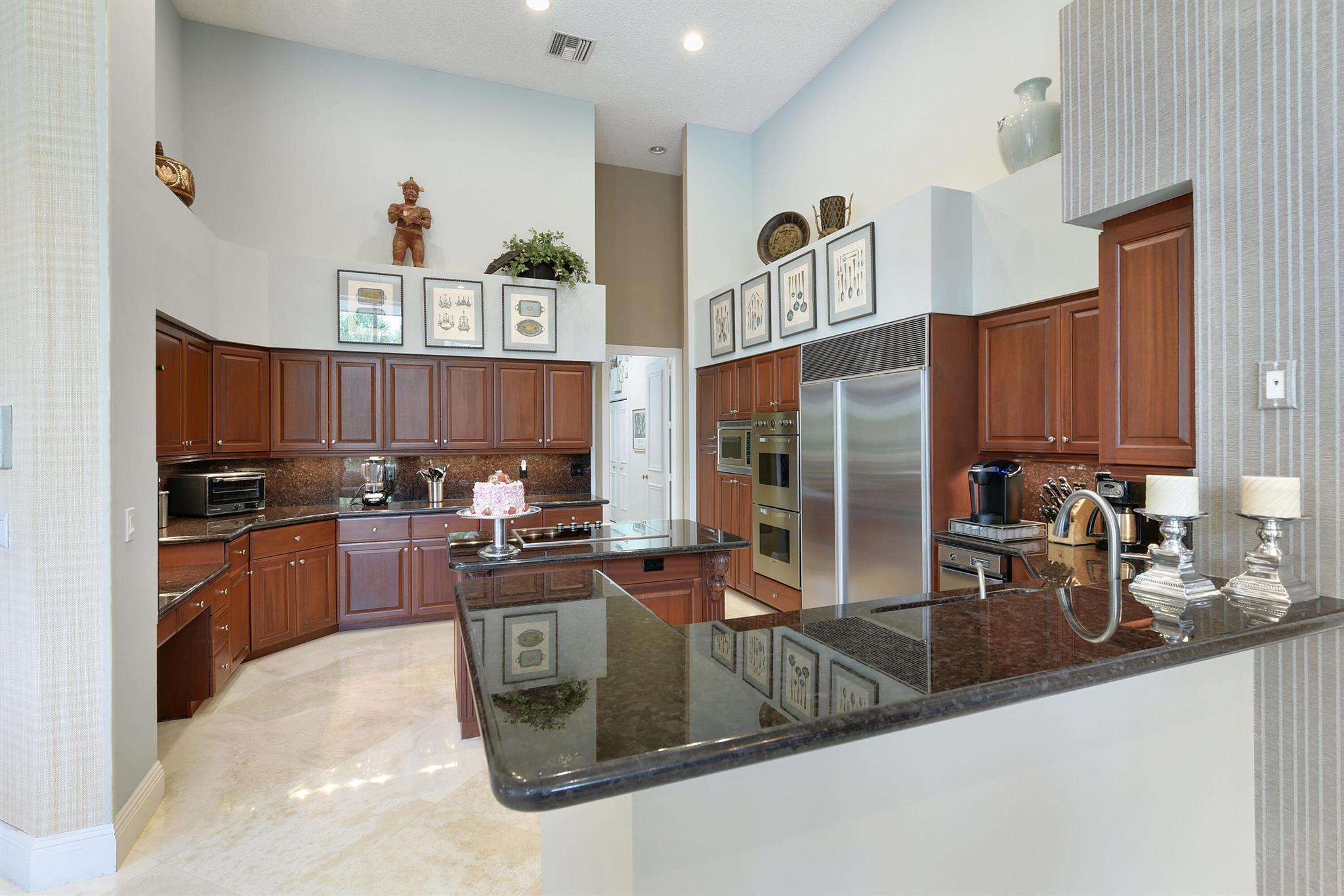 ST ANDREWS COUNTRY CLUB - Residential