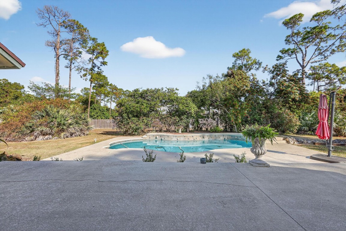 Acreage & Unrec - Residential