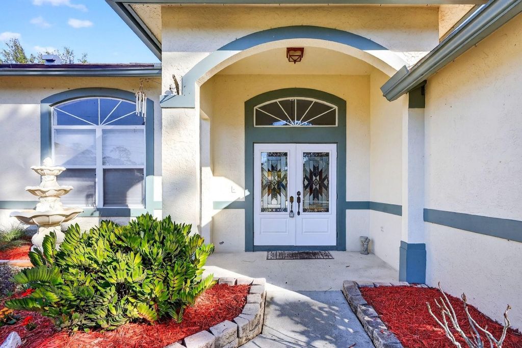 Photo of 15811 88th Place, Loxahatchee, FL 33470 (MLS # F10548240)