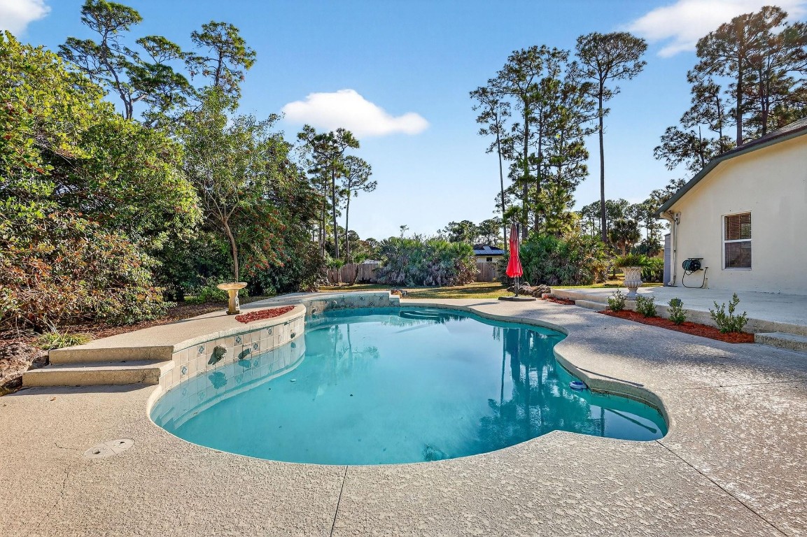 Acreage & Unrec - Residential