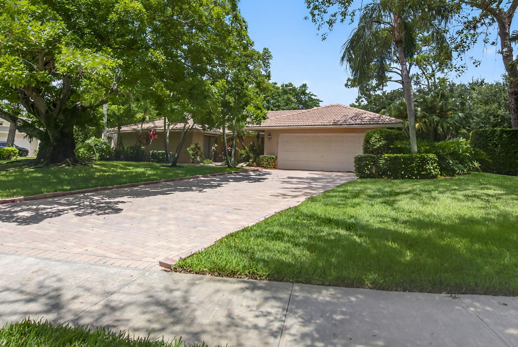 Incredible value in gated Estancia West, one of Central Boca's most sought after neighborhoods! Spacious 4 Bedroom + Bonus Room, 2.5 Bath, 2,866sf home on a large corner lot with pool and oversized 2-car garage. This home is ready for its new owners to come in and make it their own.