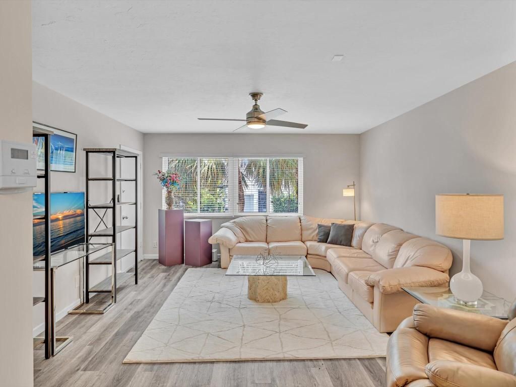 Photo of 505 NE 20th Avenue #215, Deerfield Beach, FL 33441 (MLS # R11076337)