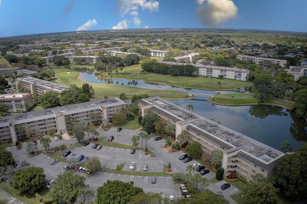 WYNMOOR GOLF & COUNTRY - Residential