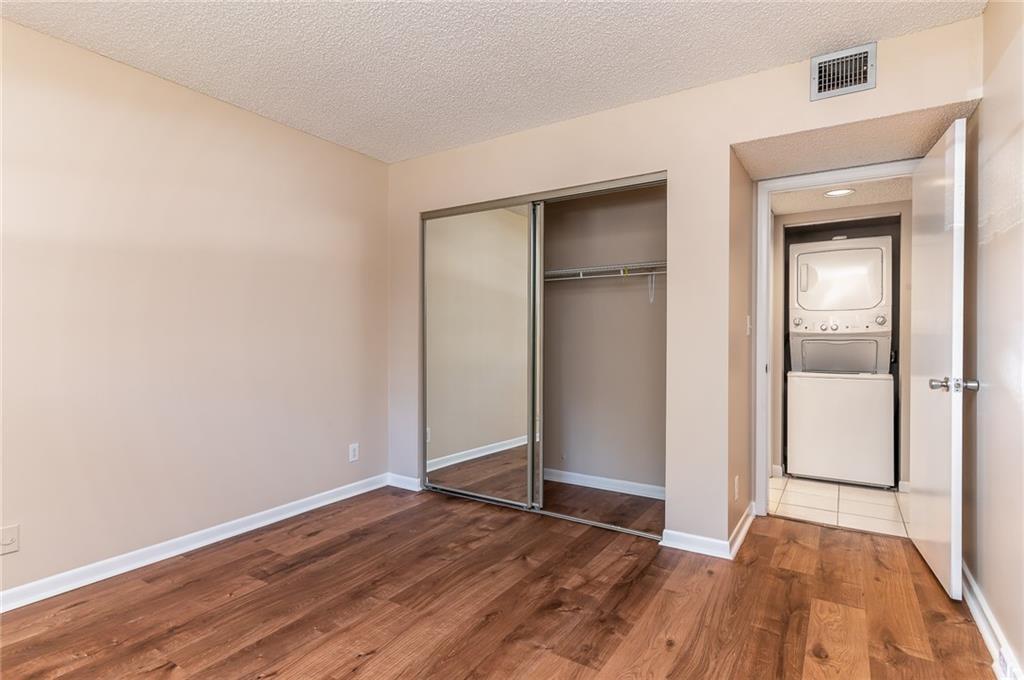 WYNMOOR - Residential