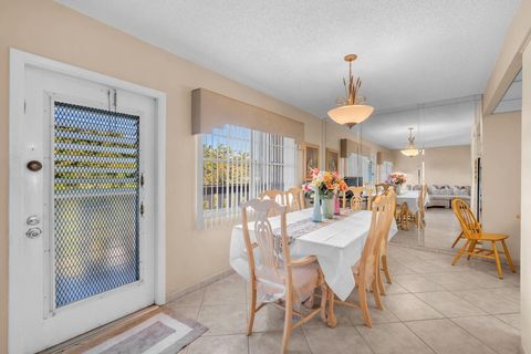Tiny photo for 420 Richmond C #420, Deerfield Beach, FL 33442 (MLS # F10544703)