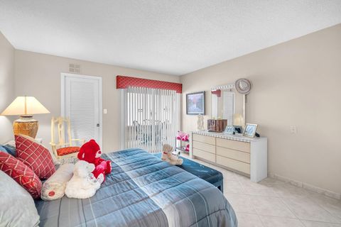 Tiny photo for 420 Richmond C #420, Deerfield Beach, FL 33442 (MLS # F10544703)