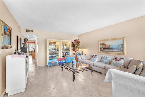 Tiny photo for 420 Richmond C #420, Deerfield Beach, FL 33442 (MLS # F10544703)