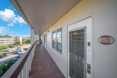 Tiny photo for 420 Richmond C #420, Deerfield Beach, FL 33442 (MLS # F10544703)