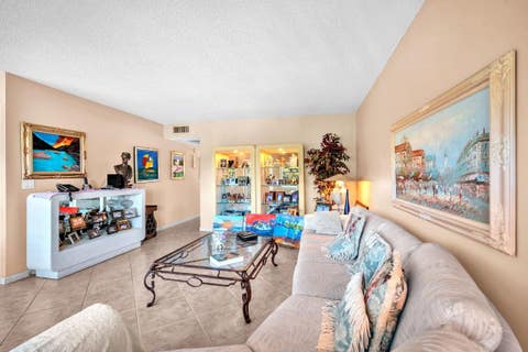 Tiny photo for 420 Richmond C #420, Deerfield Beach, FL 33442 (MLS # F10544703)