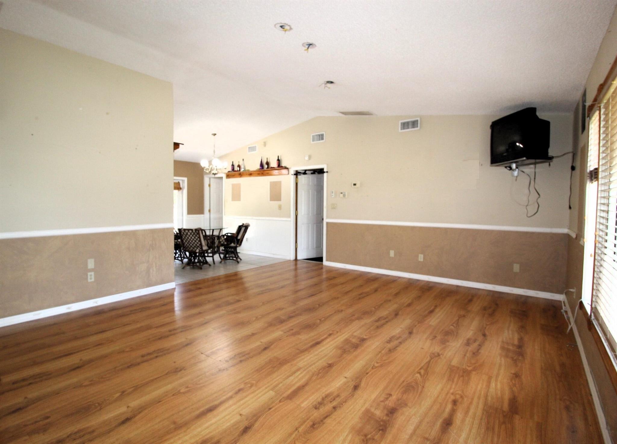 PORT ST LUCIE SECTION 4 - Residential