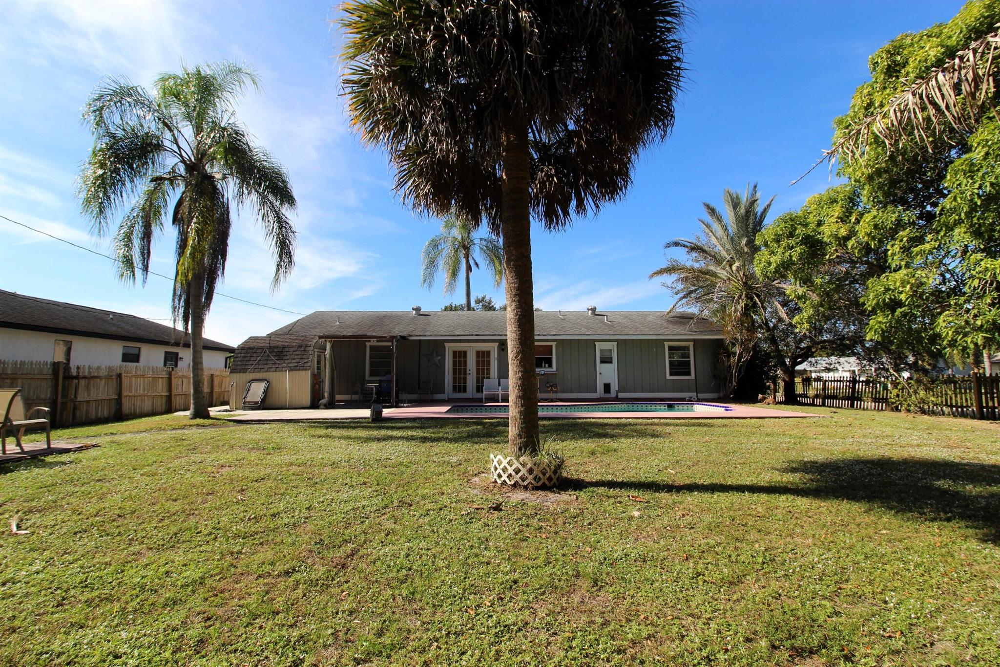 PORT ST LUCIE SECTION 4 - Residential