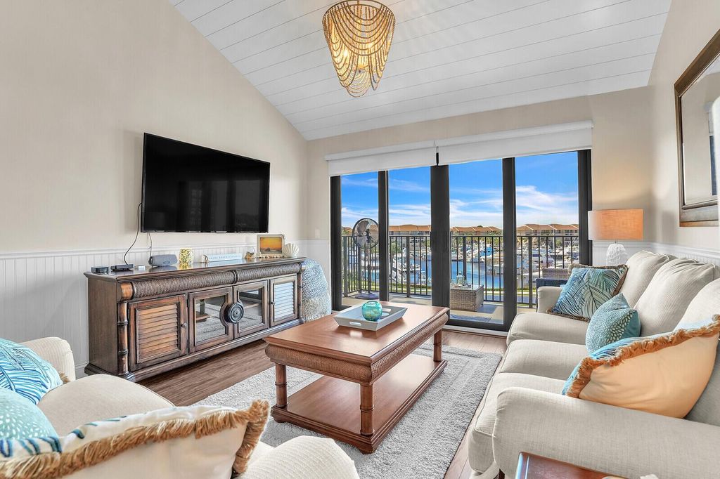 Photo of 801 Seafarer Circle #505, Jupiter, FL 33477 (MLS # R11132164)