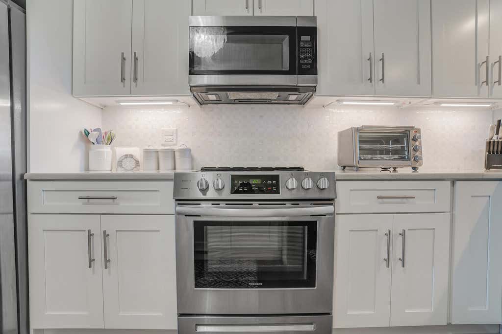 Photo of 801 Seafarer Circle #505, Jupiter, FL 33477 (MLS # R11132164)