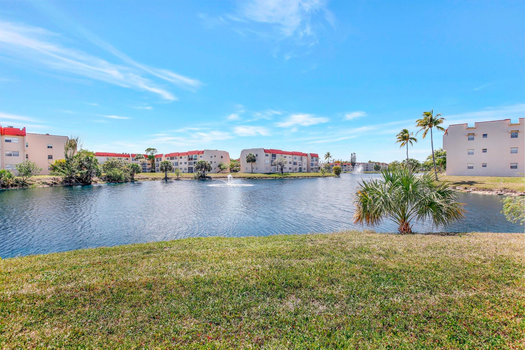 Sunrise Lakes - Residential