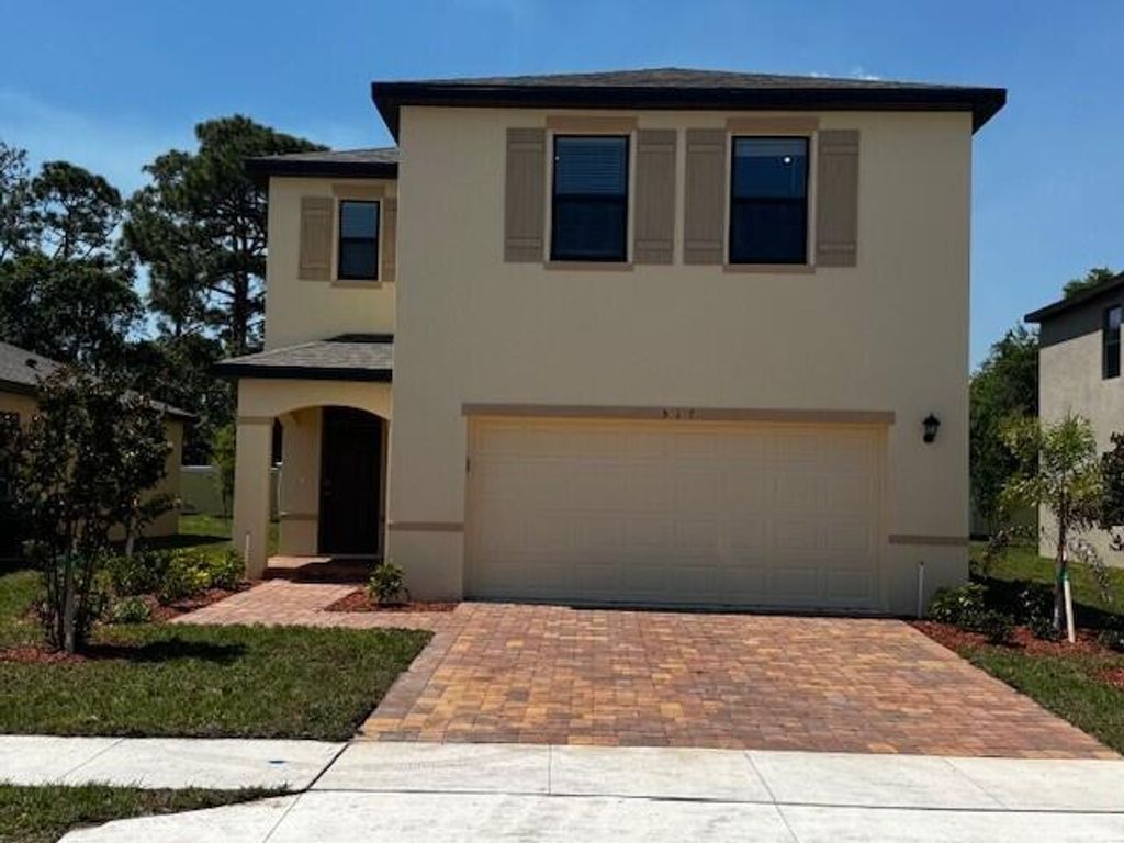 Photo of 545 Sea Spray Drive, Fort Pierce, FL 34945 (MLS # R11025055)