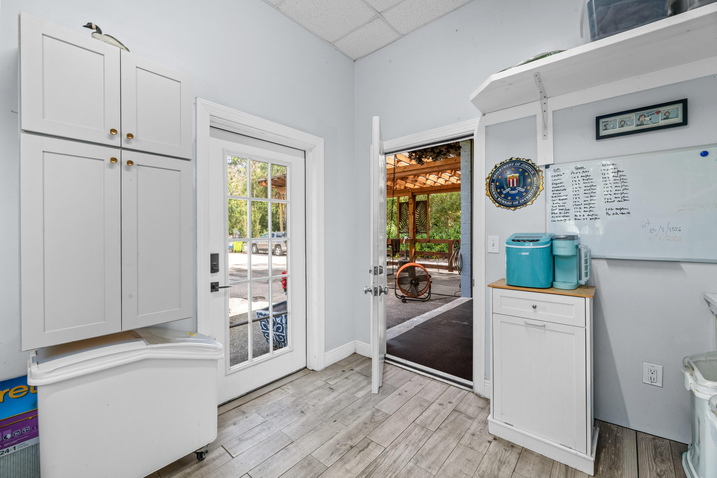 LOXAHATCHEE GROVES - Residential