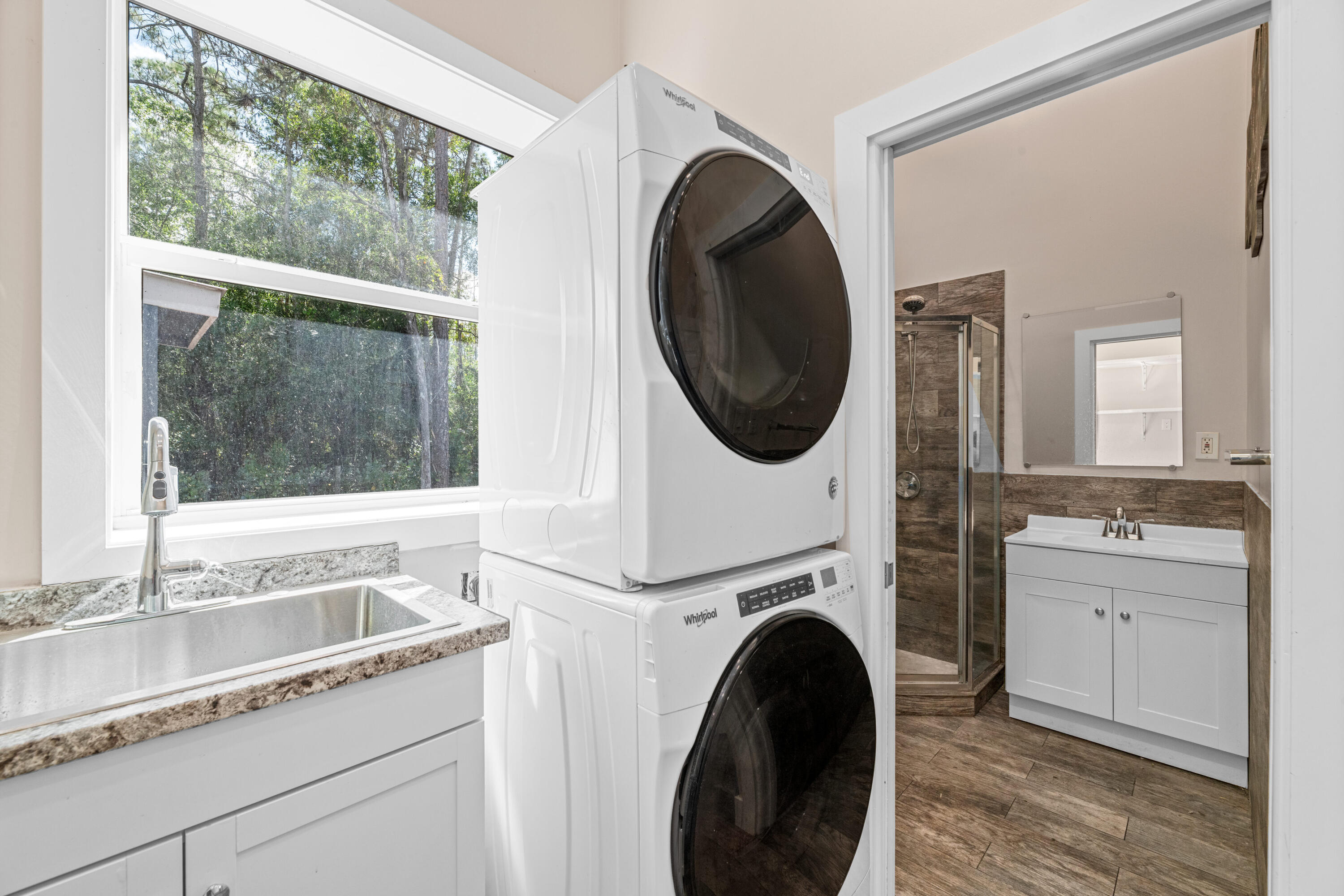 LOXAHATCHEE GROVES - Residential