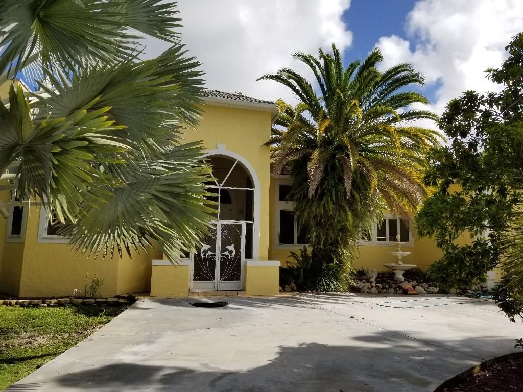 Photo of 15302 85th Ave, West Palm Beach, FL 33418 (MLS # F10309145)